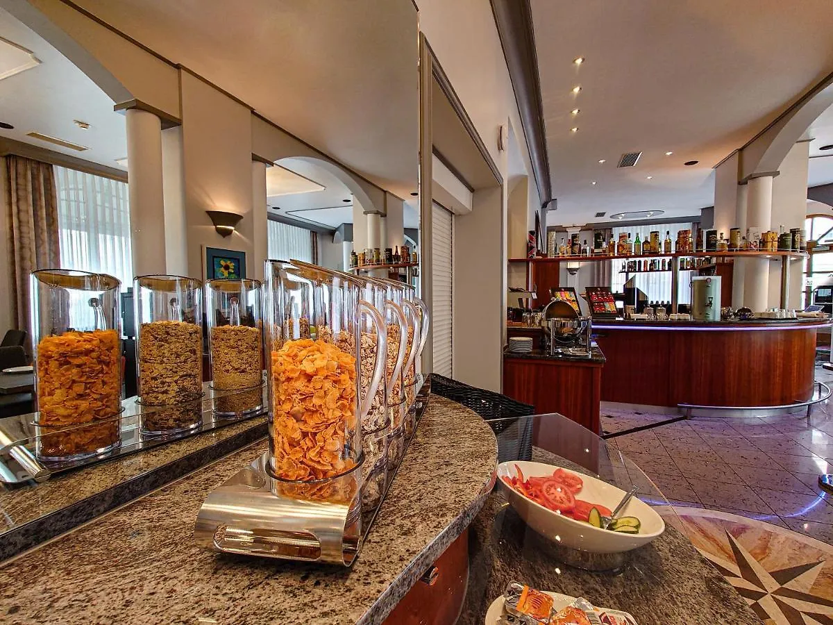 Homeoffice & More - Kral Hotels Erlangen 0*,